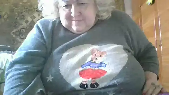 Snapshot of Lala-Love56 chatting on January 10, 8:38 am Lala-Love56 online show from January 10, 8:38 am