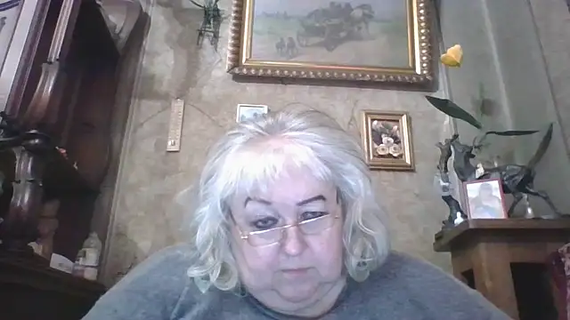 Snapshot of Lala-Love56 chatting on March 3, 7:42 pm Lala-Love56 online show from March 3, 7:42 pm