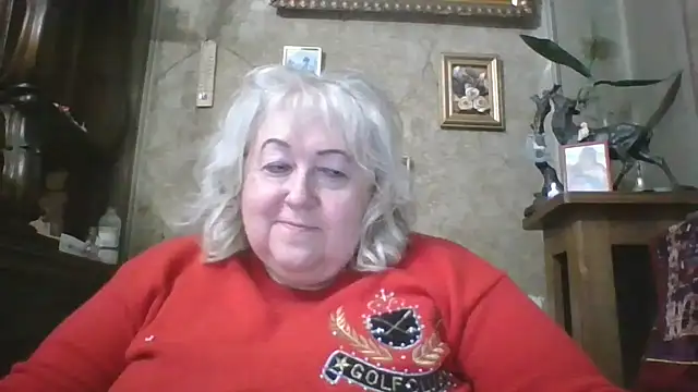 Snapshot of Lala-Love56 chatting on March 10, 9:42 pm Lala-Love56 online show from March 10, 9:42 pm