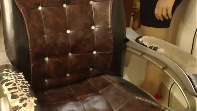 Snapshot of erotic_indiancam chatting on February 18, 8:21 am erotic indiancam online show from February 18, 8:21 am