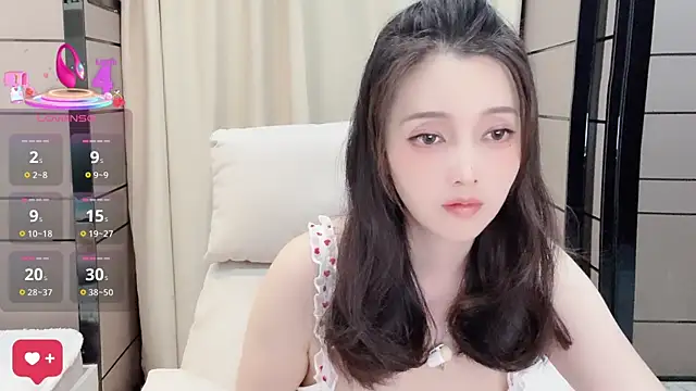 Snapshot of _Ling_Ling chatting on October 14, 11:22 am  Ling Ling online show from October 14, 11:22 am