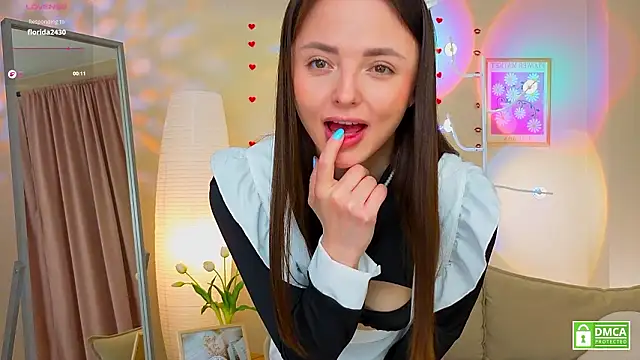 OliviaKis  online show from March 11, 7:36 am