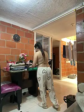 Snapshot of amberbakee chatting on March 21, 3:15 pm amberbakee online show from March 21, 3:15 pm