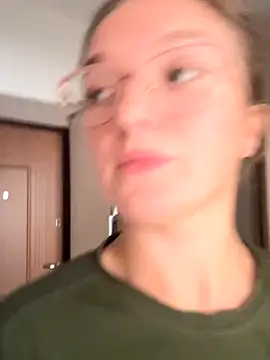 Bellatrisssaa online show from September 18, 8:38 am