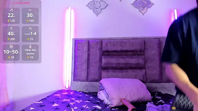 0anonimo bottom1 online show from October 10, 1:43 pm