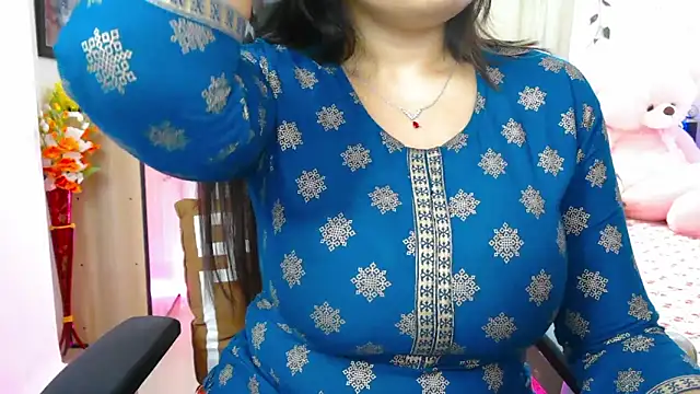 WildDimpi 0 online show from April 7, 11:10 am