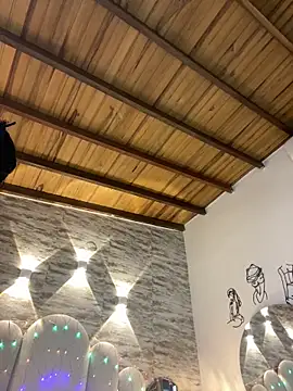 Kristy1  online show from December 16, 11:15 am