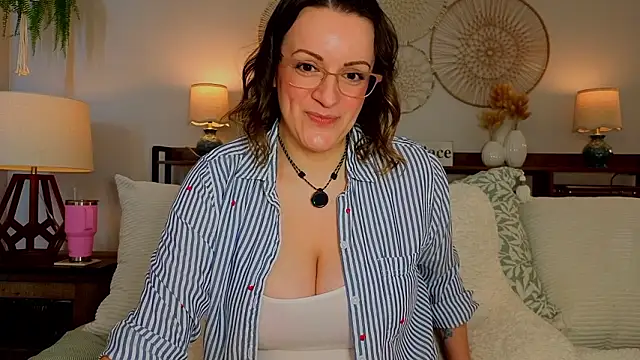 BigBoobsMcGee online show from March 25, 6:03 pm