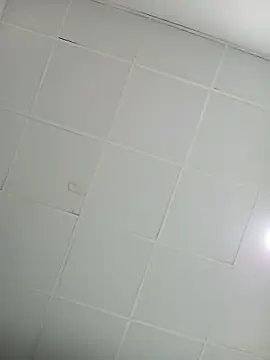 Snapshot of Andr3s69xxx chatting on February 15, 7:54 pm Andr3s69xxx online show from February 15, 7:54 pm