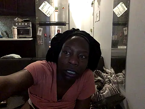 littyleesh1 online show from January 8, 11:56 am