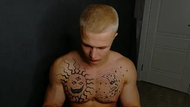 Snapshot of James__Noah chatting on October 9, 7:56 pm James Noah online show from October 9, 7:56 pm