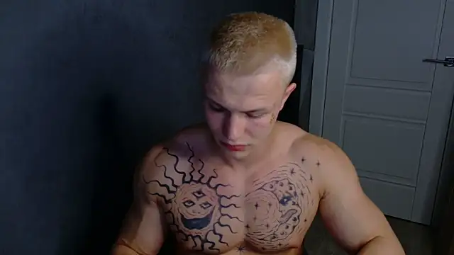 Snapshot of James__Noah chatting on October 10, 7:46 pm James Noah online show from October 10, 7:46 pm