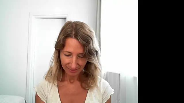 Snapshot of Paevoa chatting on September 29, 8:08 am Paevoa online show from September 29, 8:08 am