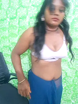 Snapshot of Rashmi_Pathak chatting on September 13, 2:33 am Rashmi Pathak online show from September 13, 2:33 am