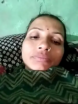 KIRTI12 HOT online show from December 2, 3:40 pm