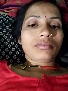 KIRTI12 HOT online show from December 19, 8:05 pm