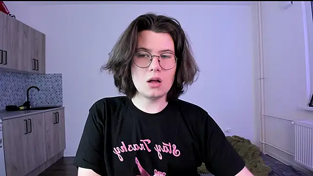 Snapshot of Derek_Shameless chatting on February 21, 4:41 pm Derek Shameless online show from February 21, 4:41 pm