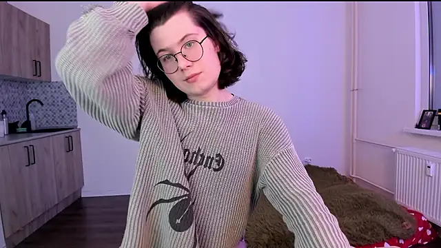 Derek Shameless online show from March 1, 8:44 pm