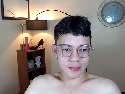 Snapshot of keirflorianxx chatting on September 30, 6:07 am keirflorianxx online show from September 30, 6:07 am