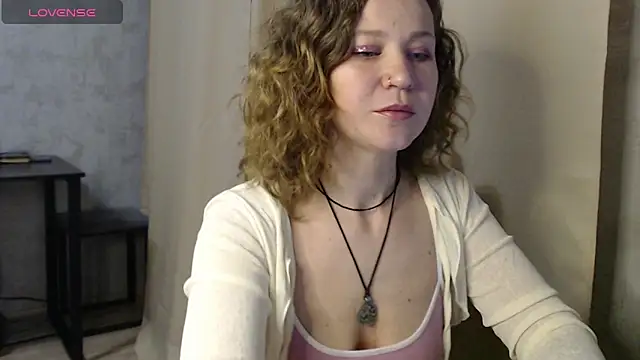 harpermoss online show from October 6, 6:49 pm