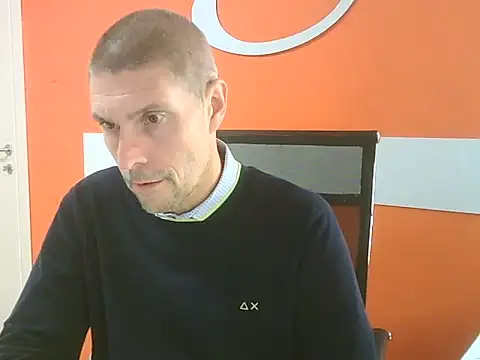 max79ve31 online show from October 22, 11:32 am