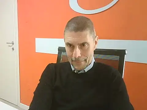 max79ve31 online show from December 4, 2:04 pm