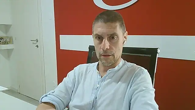max79ve31 online show from June 26, 2:54 pm