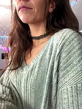 icy pisces online show from December 14, 11:31 pm