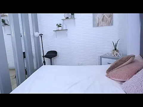Snapshot of Luciana_Graay chatting on September 12, 11:43 am Luciana Graay online show from September 12, 11:43 am