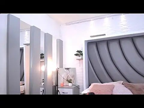 Snapshot of Luciana_Graay chatting on September 13, 11:10 am Luciana Graay online show from September 13, 11:10 am