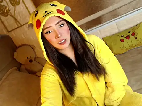 yourdevilsweettsx online show from December 14, 5:46 am