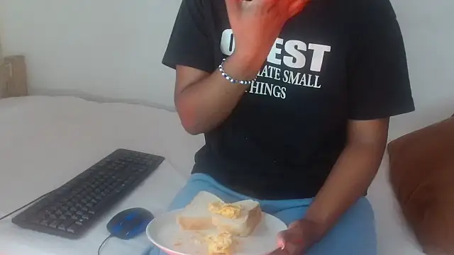 AshleyT255 online show from October 21, 3:57 pm