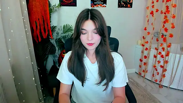 DivineAmour online show from October 16, 12:28 pm