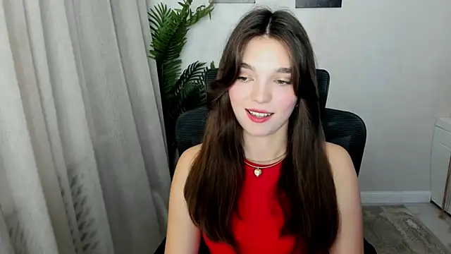 DivineAmour online show from November 12, 4:02 am