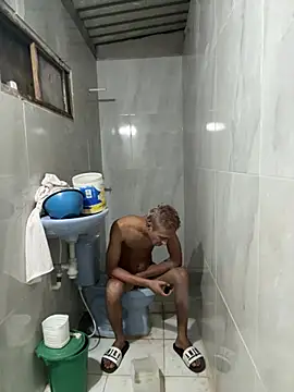 Boy hot- online show from February 28, 11:06 pm