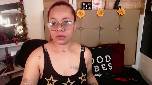 MIA  SPENCER online show from November 1, 5:04 pm