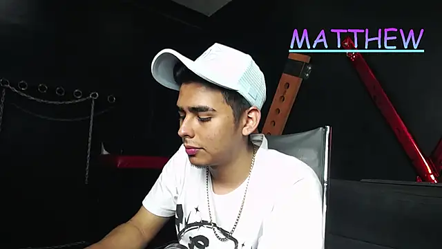 Snapshot of Matthewlodge chatting on September 24, 1:14 pm Matthewlodge online show from September 24, 1:14 pm