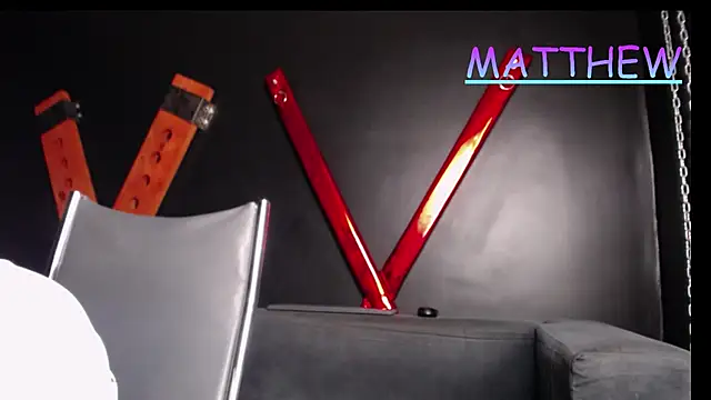 Snapshot of Matthewlodge chatting on October 3, 2:36 pm Matthewlodge online show from October 3, 2:36 pm