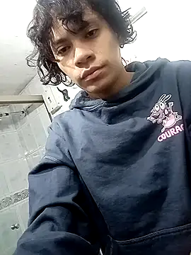 kittymutant99 online show from January 18, 1:37 pm