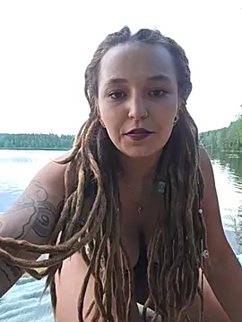 Snapshot of bitch_Marley chatting on July 1, 6:51 pm bitch Marley online show from July 1, 6:51 pm