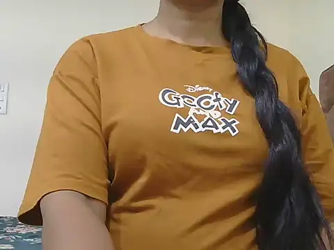 Snapshot of MISS_SOMIYA chatting on June 6, 6:45 pm MISS SOMIYA online show from June 6, 6:45 pm