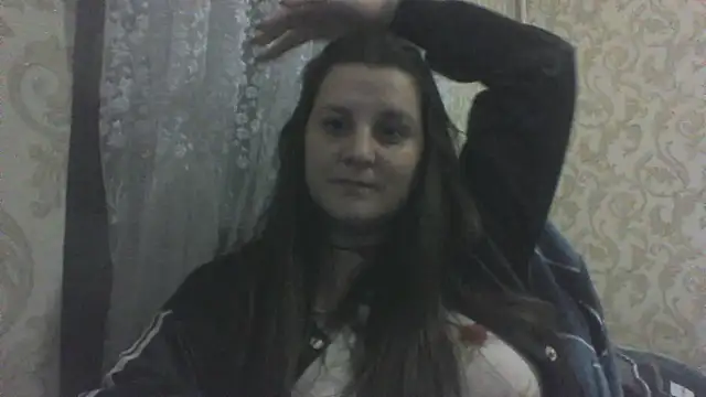 Snapshot of Lexivine chatting on November 19, 10:21 pm Lexivine online show from November 19, 10:21 pm