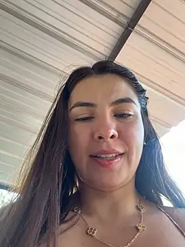 Dakota Evanns online show from April 20, 9:05 pm