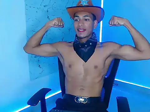 lorian vikel online show from September 15, 9:04 pm