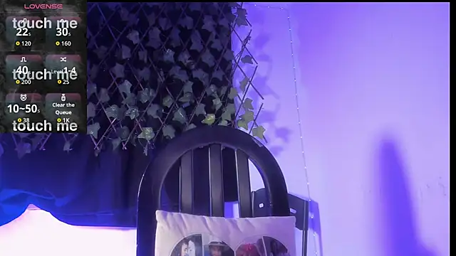 Snapshot of SussanMillerr_ chatting on September 17, 5:09 am SussanMillerr  online show from September 17, 5:09 am