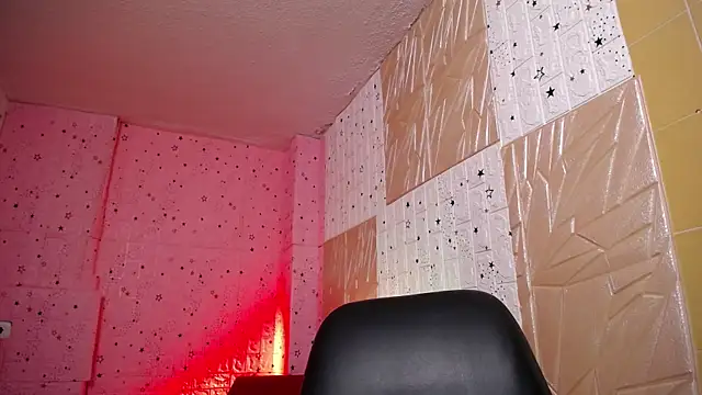 emmydurant online show from December 19, 8:05 pm