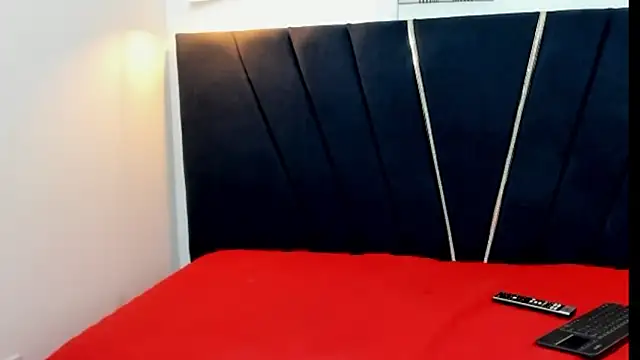 Snapshot of ryan_cum23 chatting on September 19, 11:49 pm ryan cum23 online show from September 19, 11:49 pm