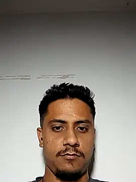 Snapshot of eyepach96 chatting on September 15, 11:38 pm eyepach96 online show from September 15, 11:38 pm