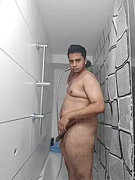 Snapshot of eyepach96 chatting on September 28, 11:37 am eyepach96 online show from September 28, 11:37 am