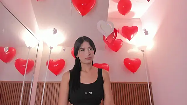 nicol giraldoo online show from February 14, 3:47 am